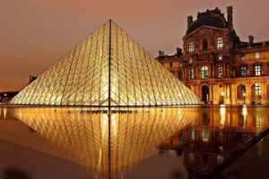 The ultimate guide to moving to France- louvre